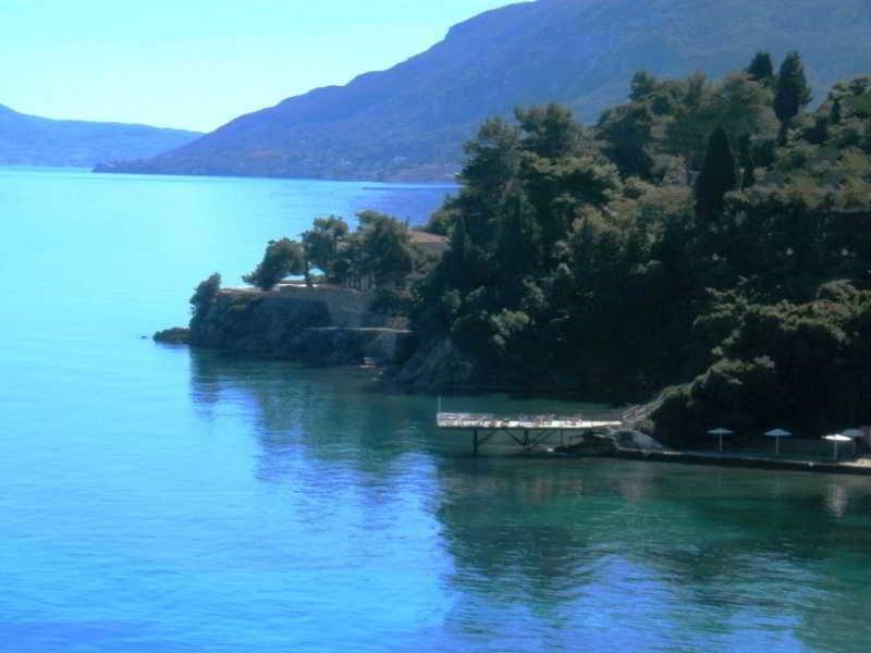 Hotel Perama 2*